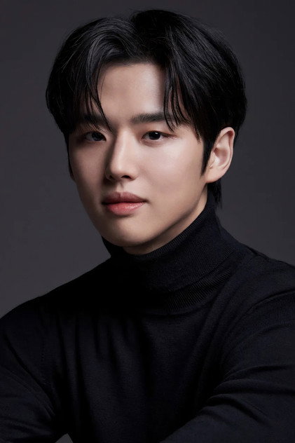Yang Hong-seok photo 5
