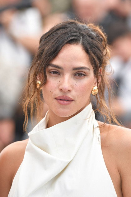 Adria Arjona - 13