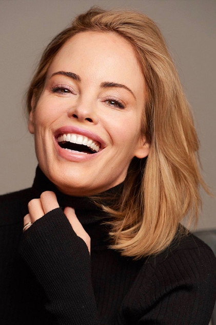 Chandra West - 8