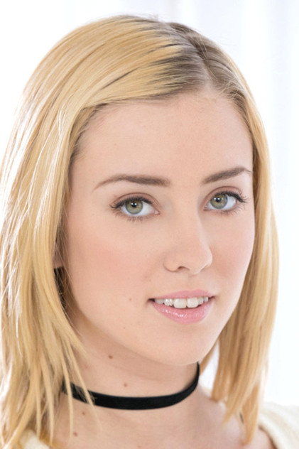 Haley Reed photo 3
