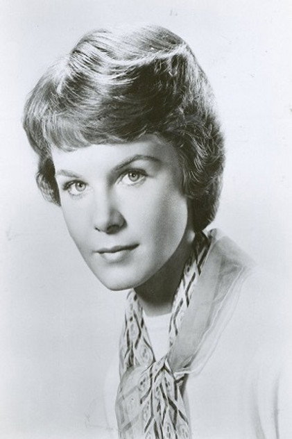 Diane Varsi photo 2