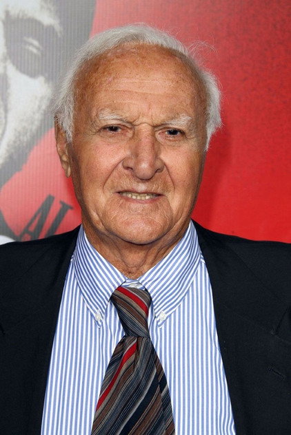 Robert Loggia - 6