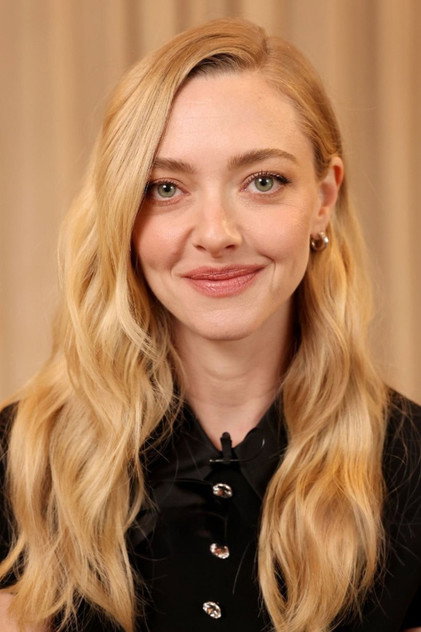 Amanda Seyfried - 19