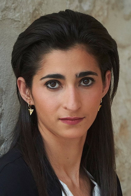 Alba Flores - 15