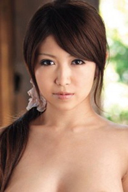 Yuka Minase photo 2