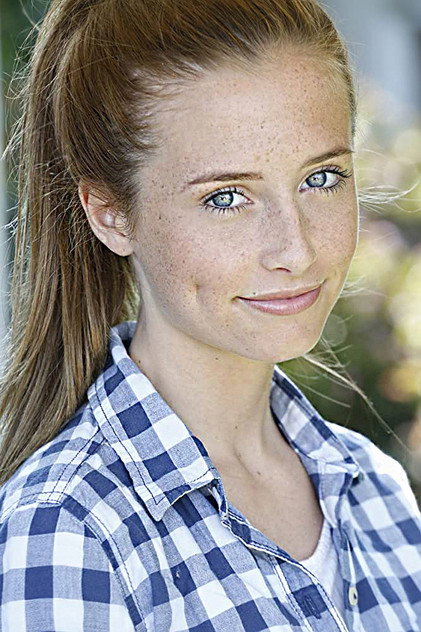 Sarah Hoffmeister - 4