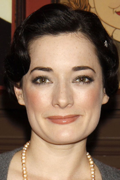 Laura Michelle Kelly photo 2