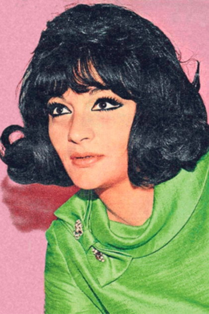 Ayfer Feray photo 11