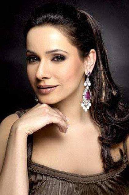 Neelam Kothari - 7