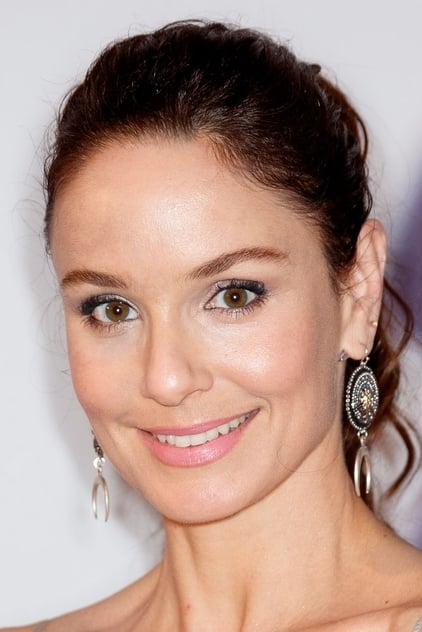 Sarah Wayne Callies - 5