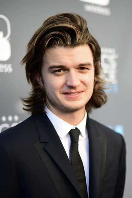 Joe Keery - 12