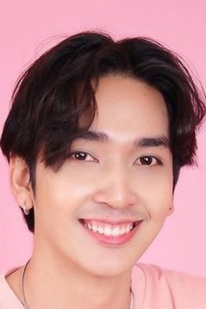 Chan Phuliwat Yananruenon photo 2