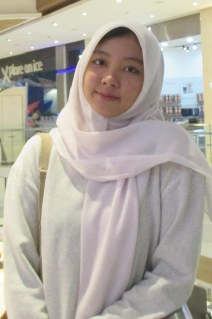 Mirna Dewi
