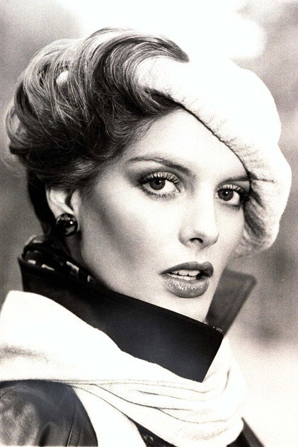 Rene Russo - 10