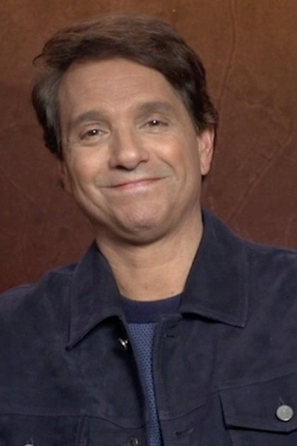 Ralph Macchio - 6