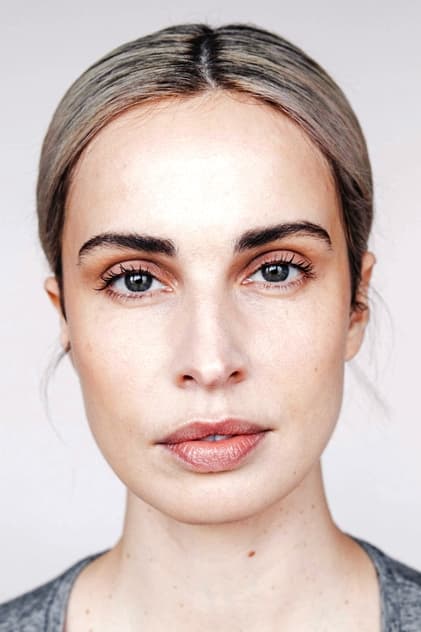 Heida Reed - 6
