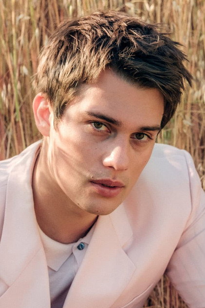 Nicholas Galitzine - 5