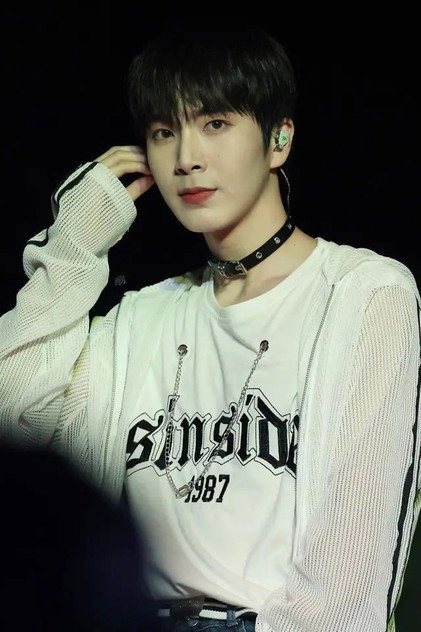 Park Jin-woo photo 4