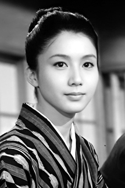 Shima Iwashita - 8