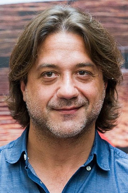 Enrique Arce - 5
