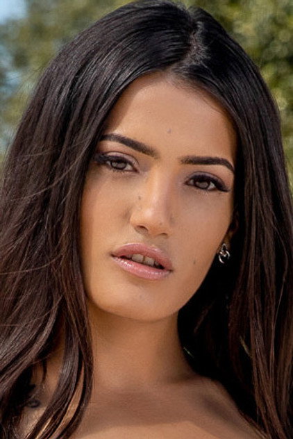 Penelope Cum photo 2