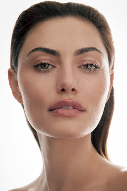 Phoebe Tonkin - 8