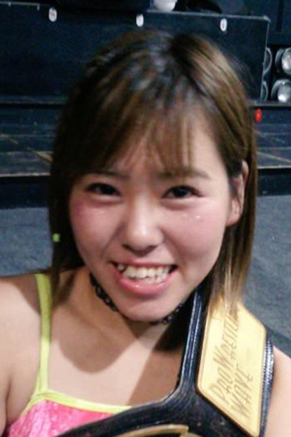 Image of Mio Momono