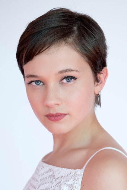 Cailee Spaeny - 7