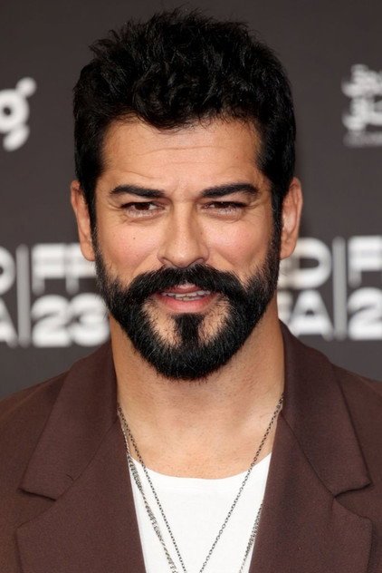 Burak Özçivit - 13