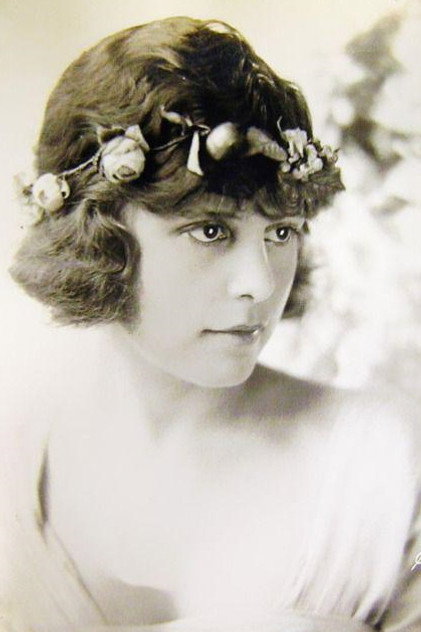 Neva Gerber photo 2