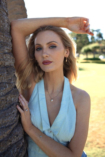 Amelia Conway photo 3
