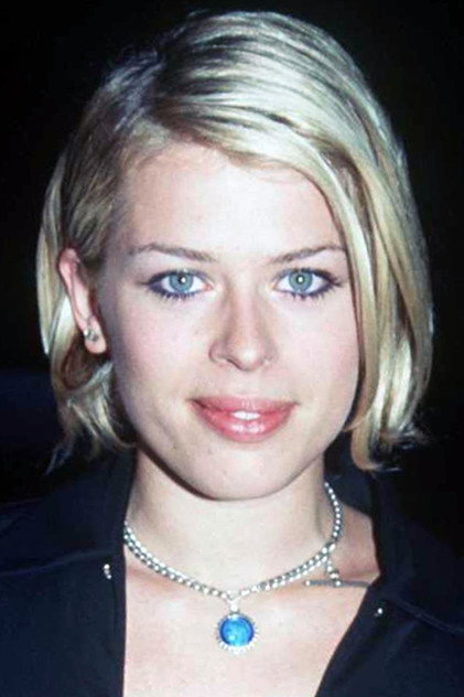 Amanda de Cadenet - 6