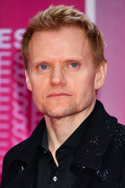 Marc Warren - 4
