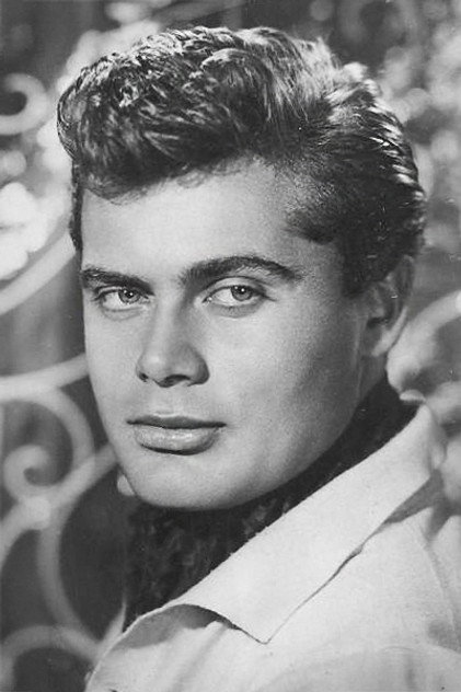 Tamer Yiğit photo 16