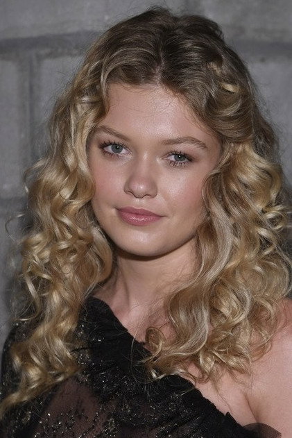 Maggie Laine
