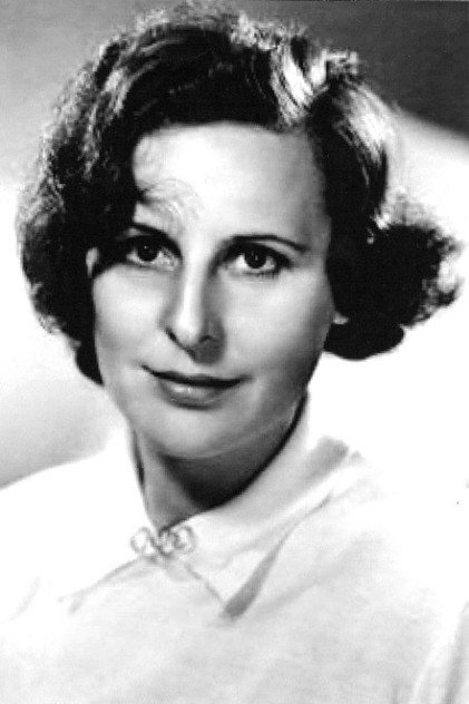 Leni Riefenstahl photo 5