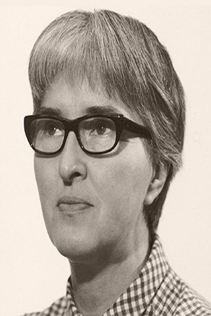 Evelyn Lambart photo 2