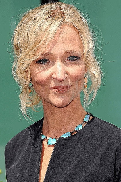 Kari Matchett - 6
