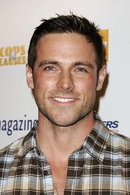 Dylan Bruce - 5