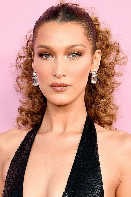 Bella Hadid - 11