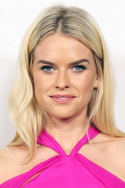 Alice Eve - 5