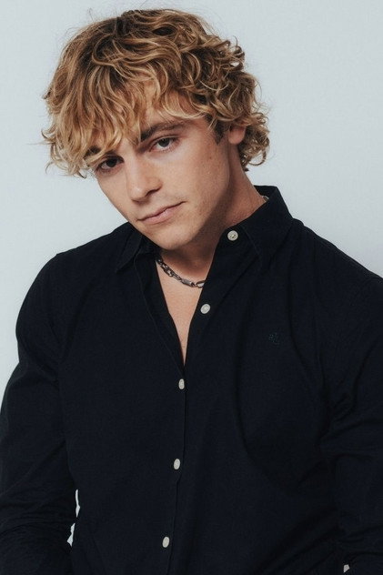 Ross Lynch - 11
