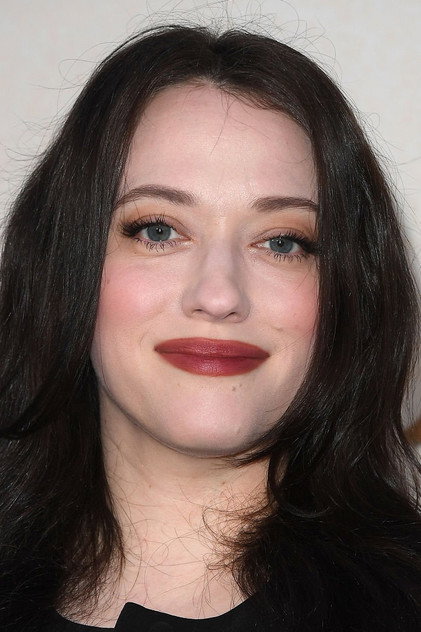 Kat Dennings photo 3