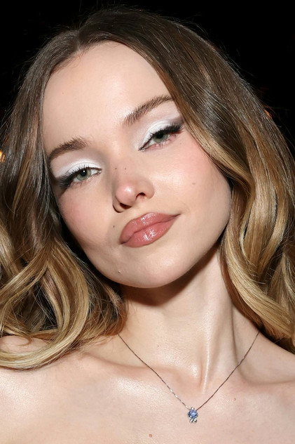 Dove Cameron - 8