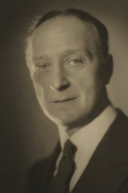 Robert Hale photo 2