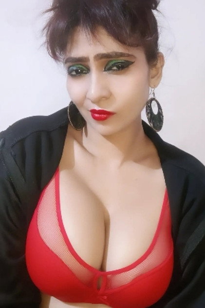 Simran Kapoor