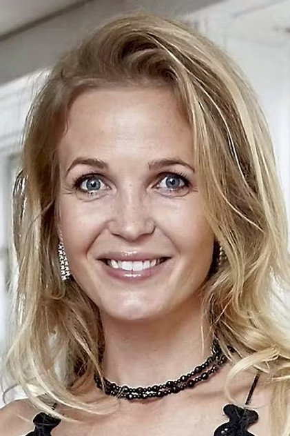 Tina Lund photo 6
