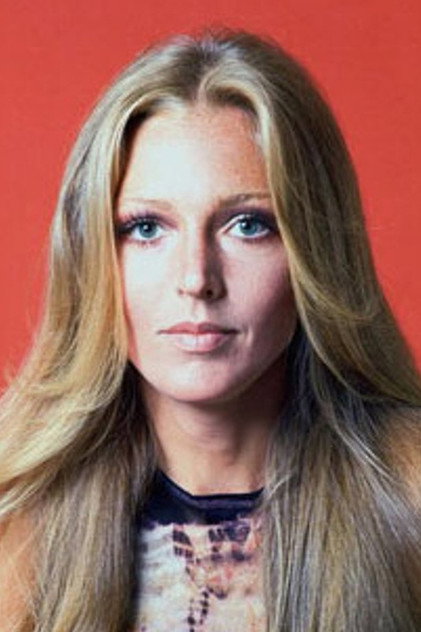 Joanna Pettet - 7
