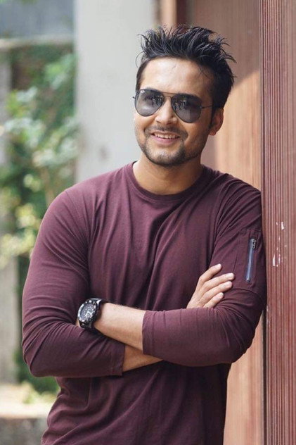 Ador Azad photo 2