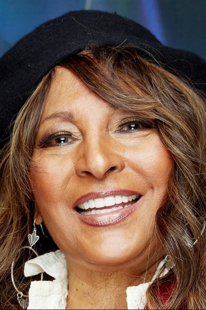 Pam Grier - 9